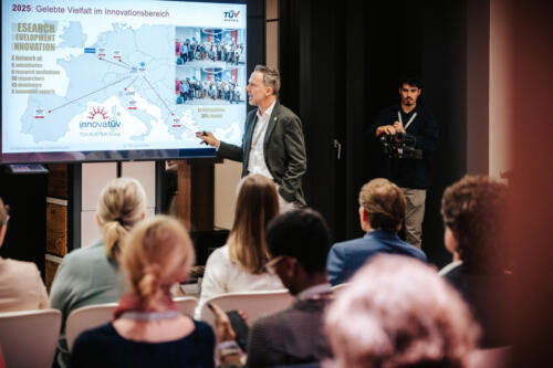 © Philipp Lipiarski / www.lipiarski.com